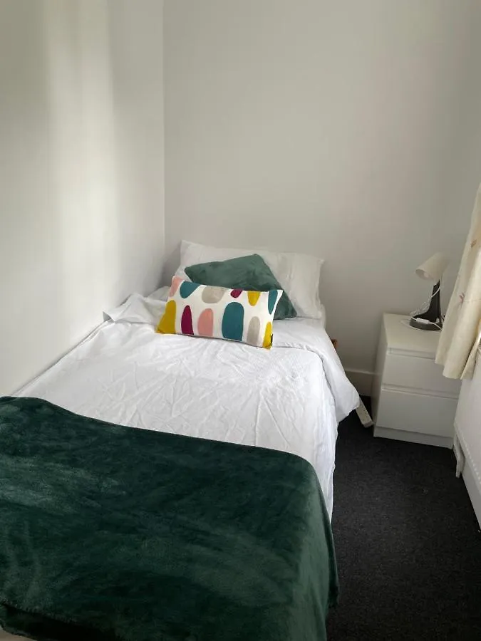 Apartment Cozy 3 Bedrooms Home Off Mill Road Sleep Cambridge